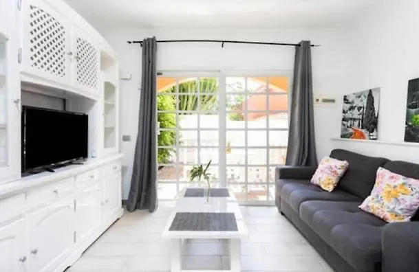 Gustamar 12 דירה קלטה דה פוסטה