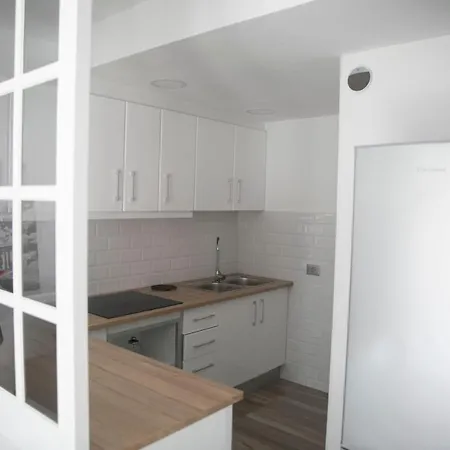 Gustamar 12 Apartment